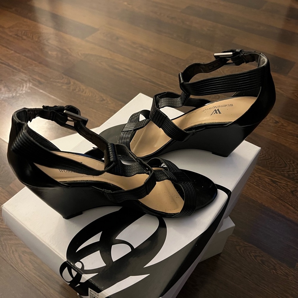 Women’s Wedge Sandals